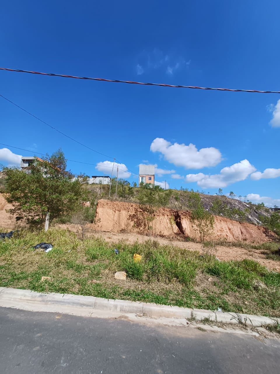 Imagem Terreno à Venda, 214 m² em Aldeia do Sol (Polvilho) - Cajamar Imagem Terreno à Venda, 214 m² em Aldeia do Sol (Polvilho) - Cajamar