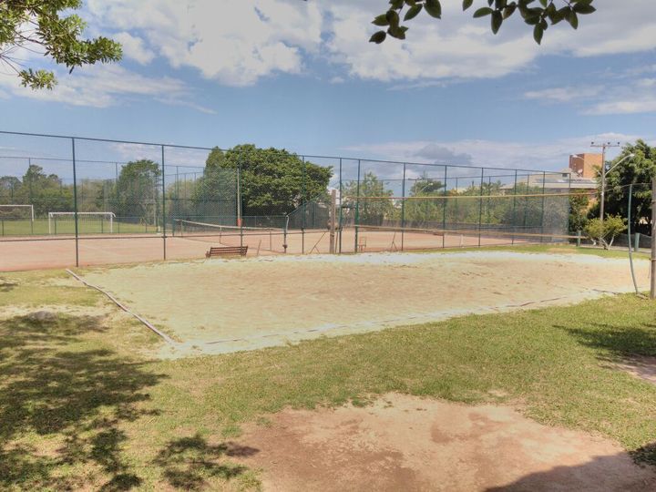 Imagem Terreno à Venda, 900 m² em Rio Tavares - Florianópolis