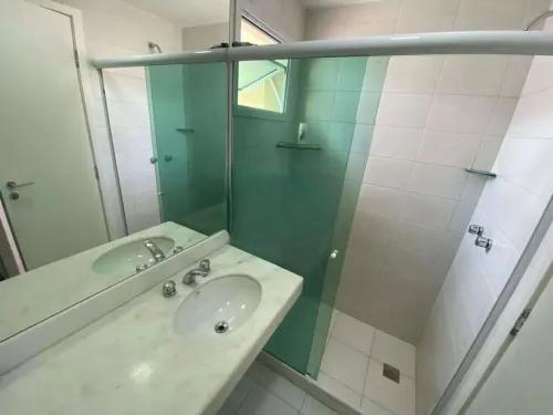 Imagem Casa de Condomínio com 4 Quartos à Venda, 200 m² em Recreio dos Bandeirantes - Rio de Janeiro Imagem Casa de Condomínio com 4 Quartos à Venda, 200 m² em Recreio dos Bandeirantes - Rio de Janeiro