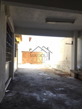 Imagem Casa com 4 Quartos para Alugar, 100 m² em Nossa Senhora da Penha - Vila Velha Imagem Casa com 4 Quartos para Alugar, 100 m² em Nossa Senhora da Penha - Vila Velha