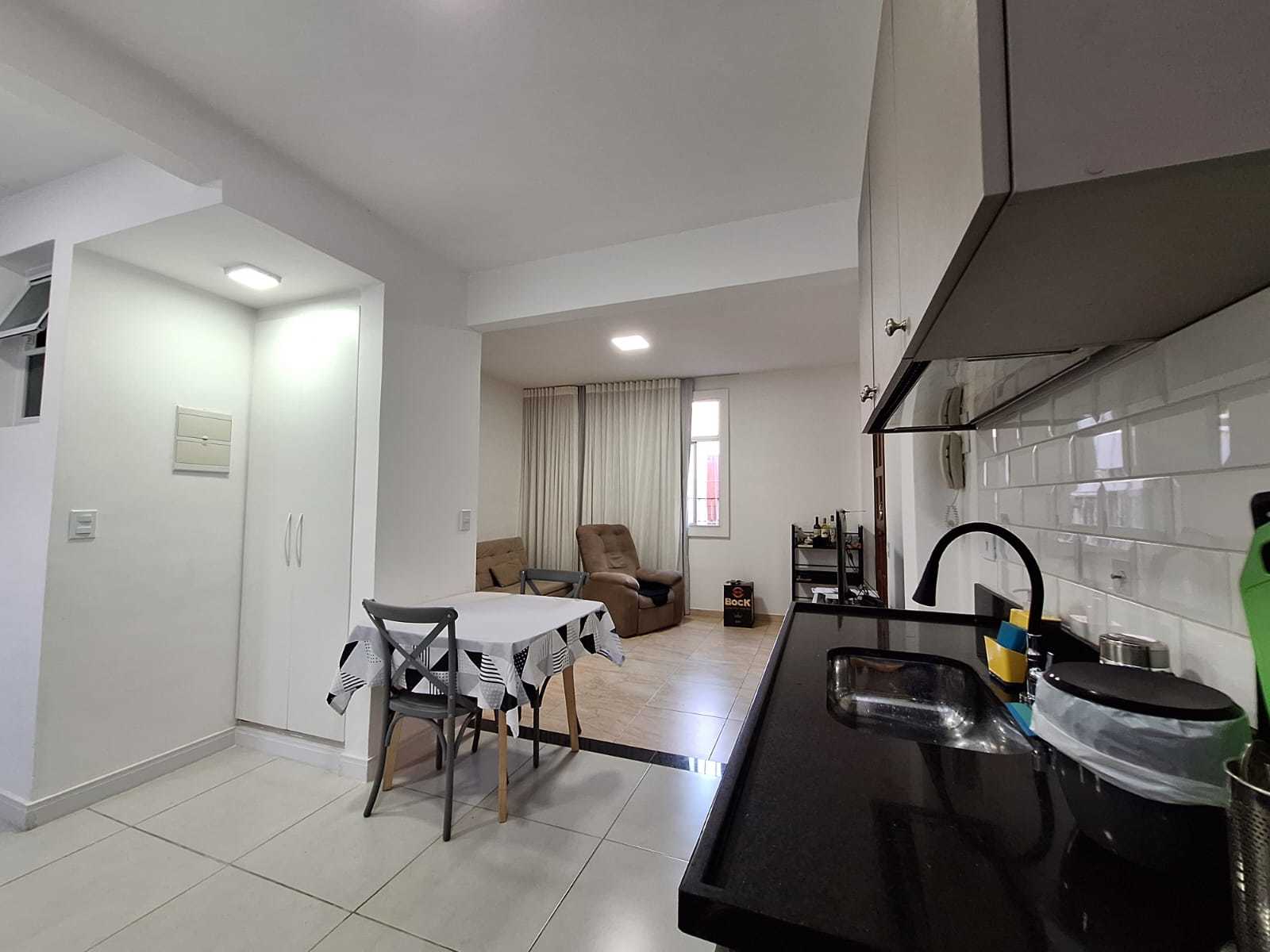 Imagem Apartamento com 3 Quartos à Venda, 82 m²em Itapuã - Vila Velha Imagem Apartamento com 3 Quartos à Venda, 82 m²em Itapuã - Vila Velha