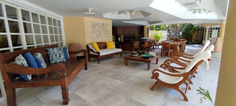 Imagem Casa de Condomínio com 5 Quartos à Venda, 1.008 m² em Barra da Tijuca - Rio de Janeiro Imagem Casa de Condomínio com 5 Quartos à Venda, 1.008 m² em Barra da Tijuca - Rio de Janeiro