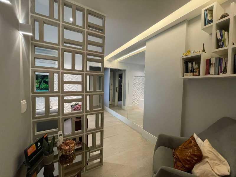 Imagem Apartamento com 3 Quartos à Venda, 104 m²em Camboinhas - Niterói Imagem Apartamento com 3 Quartos à Venda, 104 m²em Camboinhas - Niterói