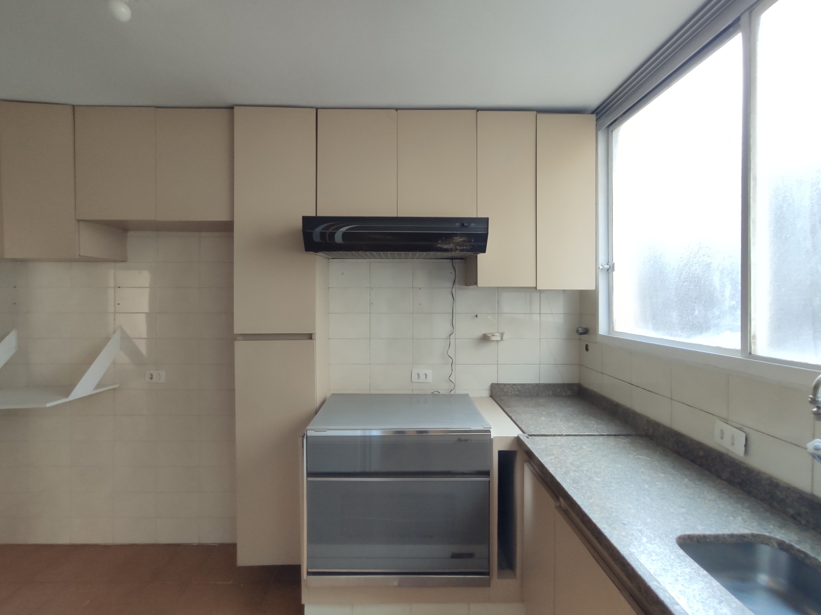 Imagem Apartamento com 2 Quartos para Alugar, 75 m²em Moema - São Paulo