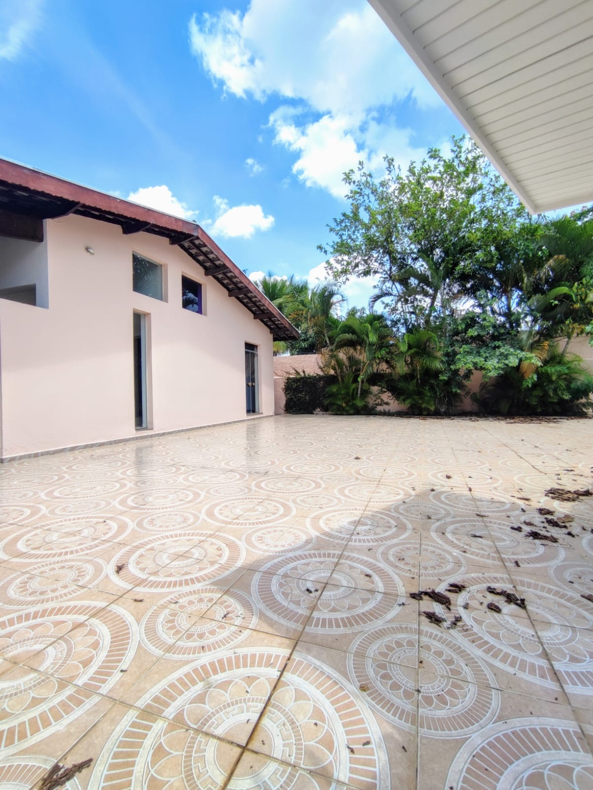 Casa com 4 Quartos à Venda, 490 m²em Jardim das Samambaias - Jundiaí