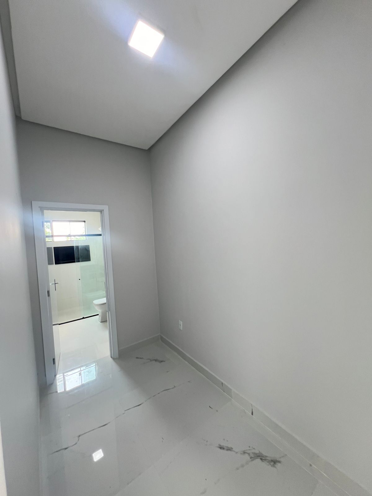 Imagem Casa de Condomínio com 4 Quartos à Venda, 368 m²em Ponta Negra - Manaus