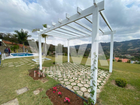 Imagem Chácara com 5 Quartos à Venda, 440 m² em Extrema - Extrema