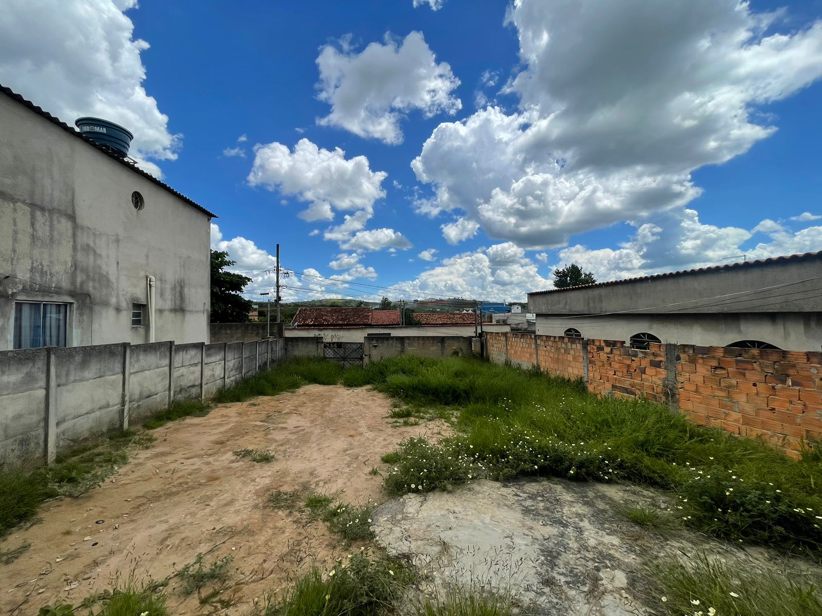 Imagem Casa com 3 Quartos à Venda, 400 m²em San Genaro - Ribeirão das Neves