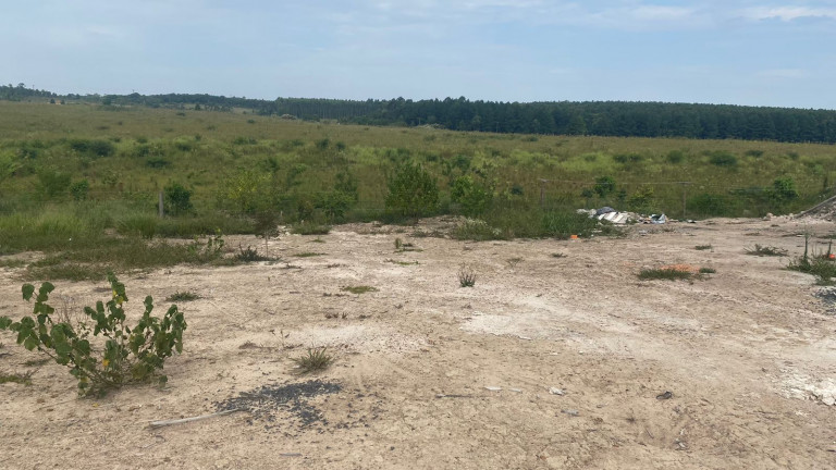 Imagem Terreno à Venda, 360 m² em Linha Batista - Criciúma Imagem Terreno à Venda, 360 m² em Linha Batista - Criciúma