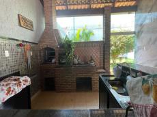 Imagem Casa com 4 Quartos à Venda, 272 m²em Presidente Roosevelt - Uberlândia