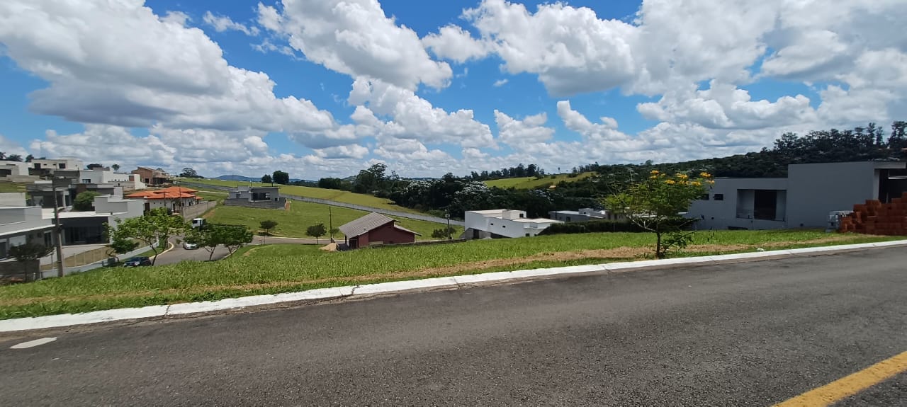 Imagem Terreno à Venda, 620 m²em Condomínio Jardim Flamboyan - Bragança Paulista Imagem Terreno à Venda, 620 m²em Condomínio Jardim Flamboyan - Bragança Paulista