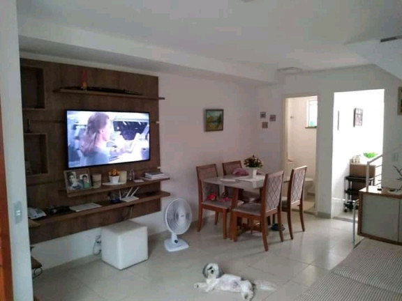 Imagem Casa de Condomínio com 2 Quartos à Venda, 78 m² em Araras - Teresópolis