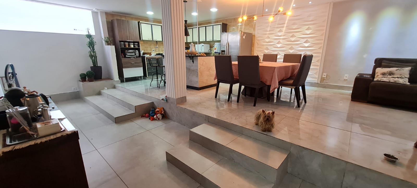 Imagem Casa com 4 Quartos à Venda, 600 m²em de Lourdes - Vitória Imagem Casa com 4 Quartos à Venda, 600 m²em de Lourdes - Vitória