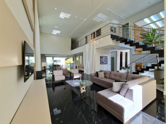 Imagem Casa de Condomínio com 5 Quartos à Venda,  em Riviera - Bertioga