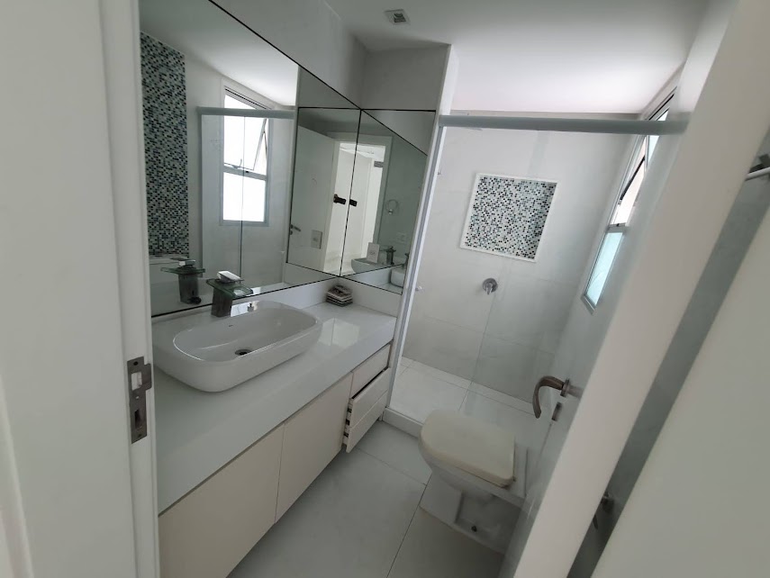 Imagem Apartamento com 4 Quartos à Venda, 402 m²em Barra da Tijuca - Rio de Janeiro Imagem Apartamento com 4 Quartos à Venda, 402 m²em Barra da Tijuca - Rio de Janeiro