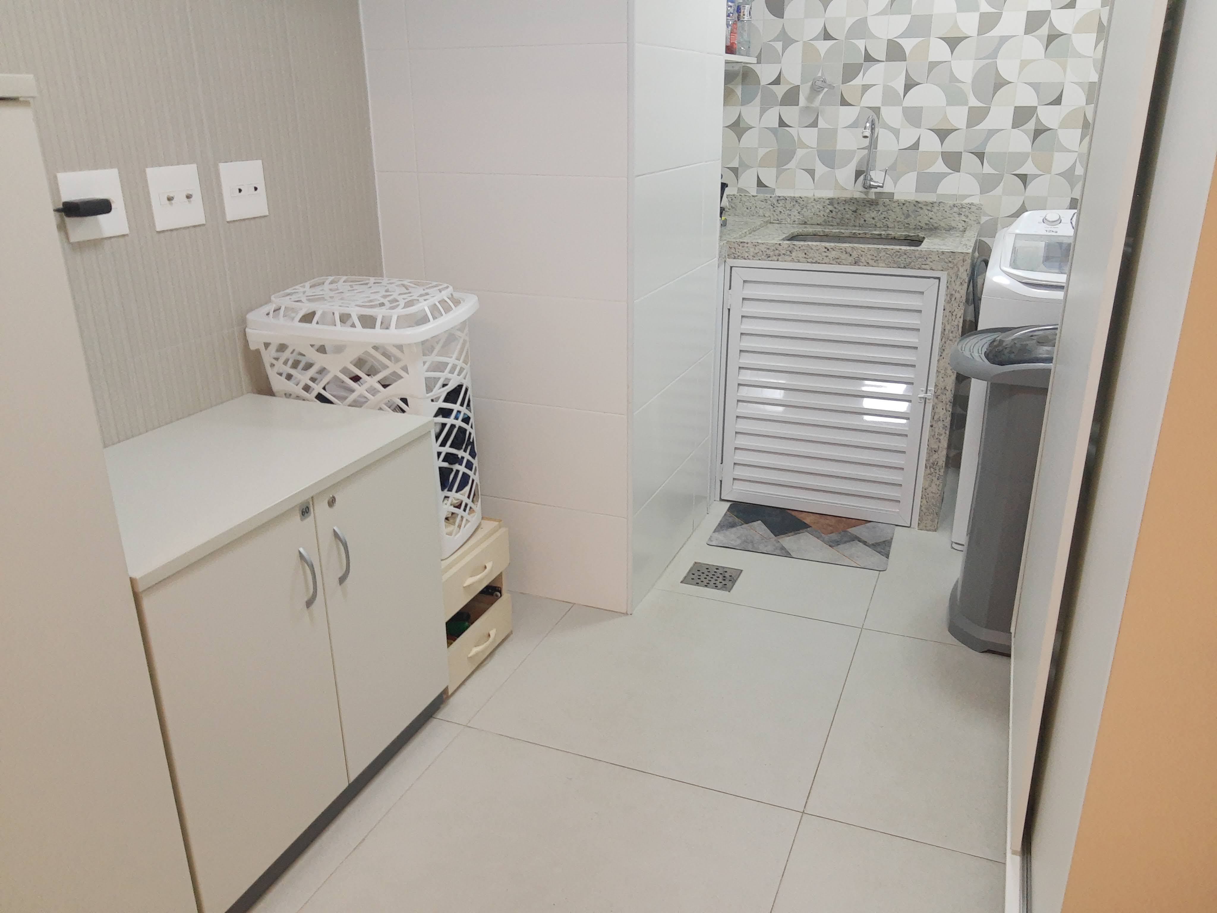 Imagem Apartamento com 3 Quartos à Venda, 132 m² em Pompéia - Santos
