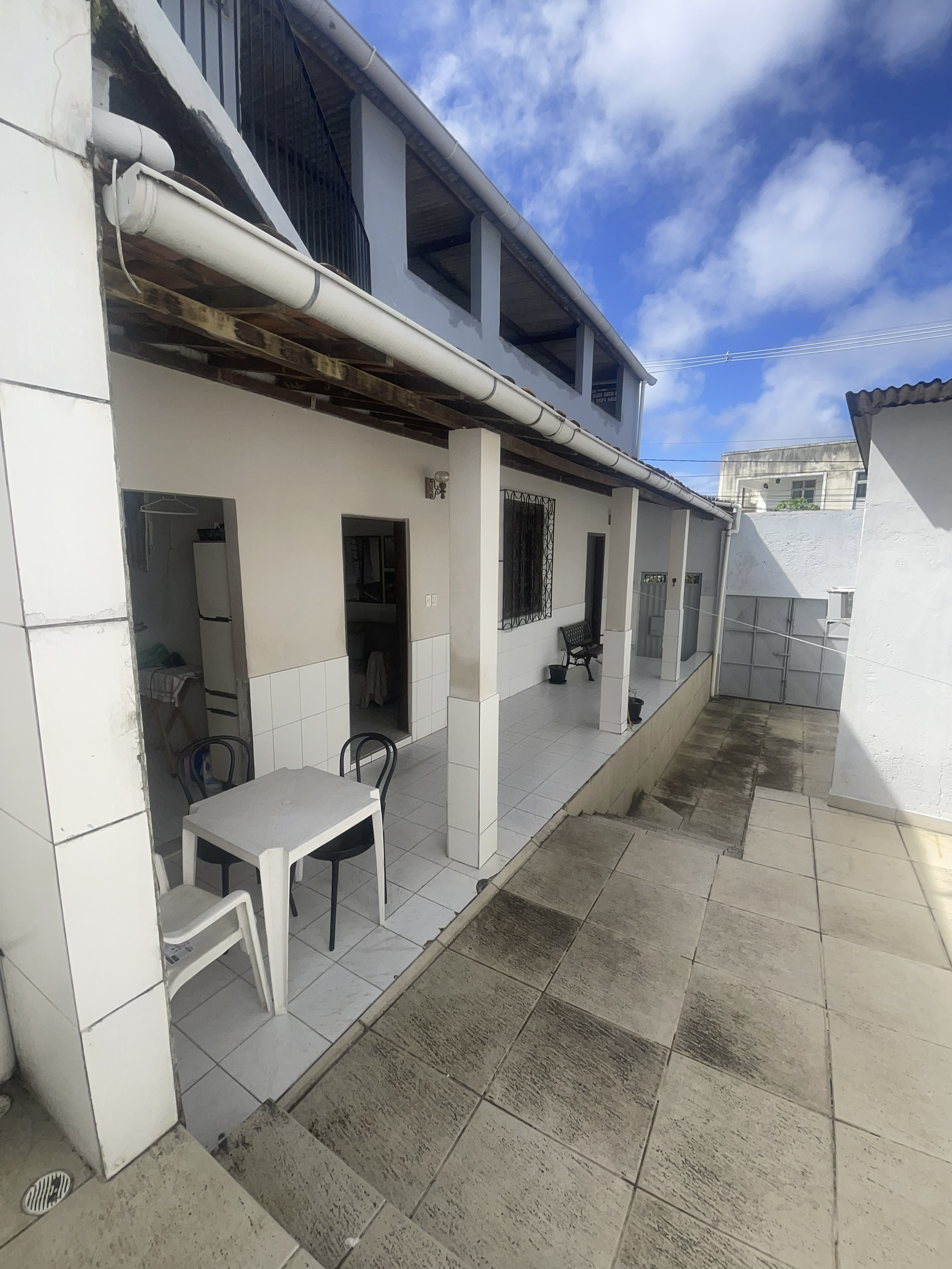 Imagem Casa com 4 Quartos à Venda, 180 m²em Brotas - Salvador