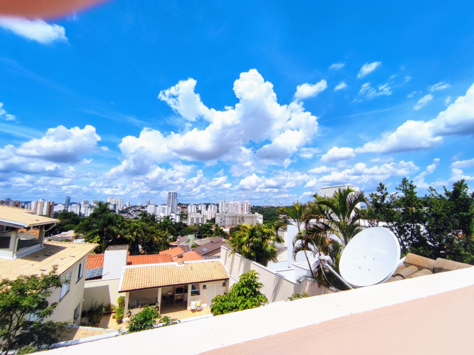 Imagem Casa com 4 Quartos à Venda, 490 m²em Jardim das Samambaias - Jundiaí