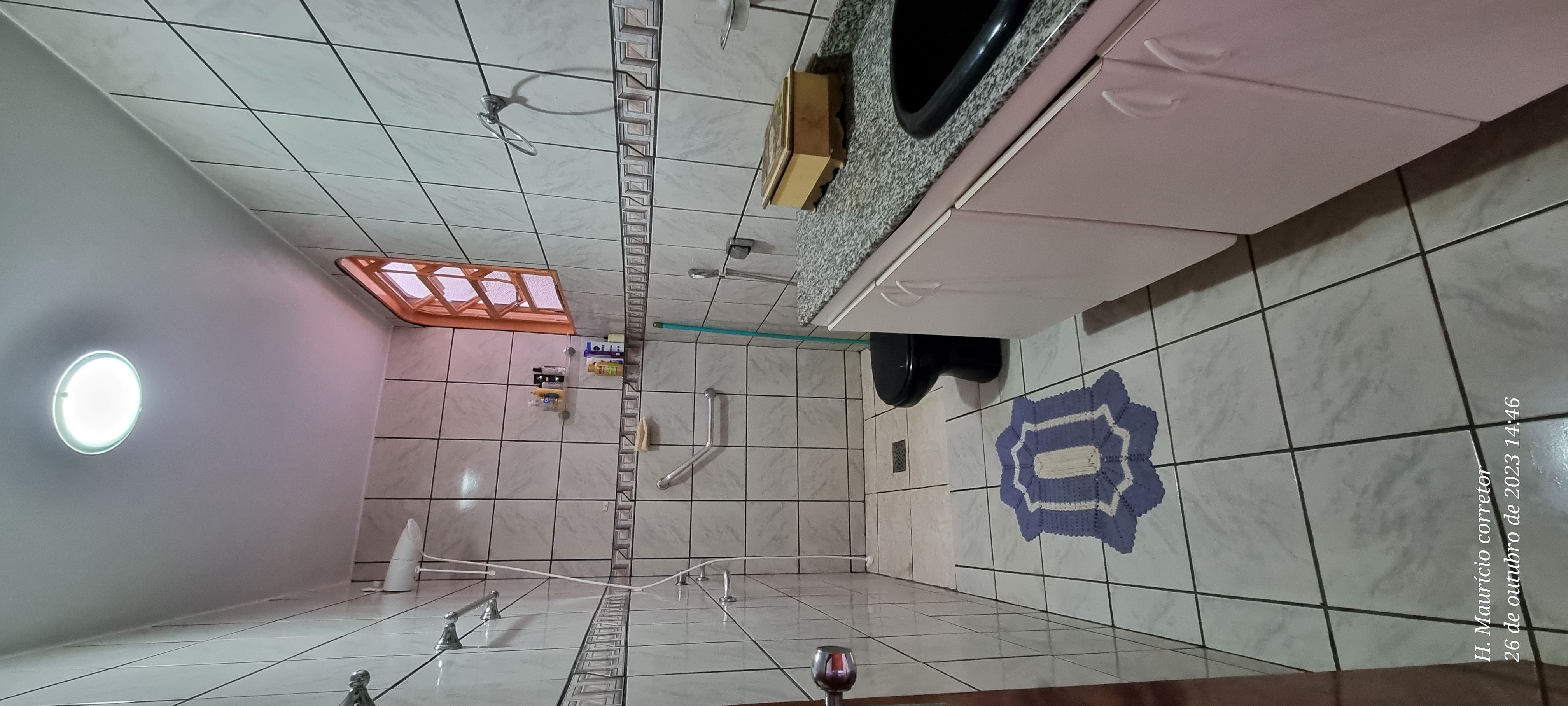 Imagem Sobrado com 4 Quartos à Venda ou Temporada, 250 m²em Setor Jaó - Goiânia