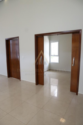 Imagem Casa de Condomínio com 3 Quartos à Venda, 200 m² em Helvétia Polo Country - Indaiatuba Imagem Casa de Condomínio com 3 Quartos à Venda, 200 m² em Helvétia Polo Country - Indaiatuba