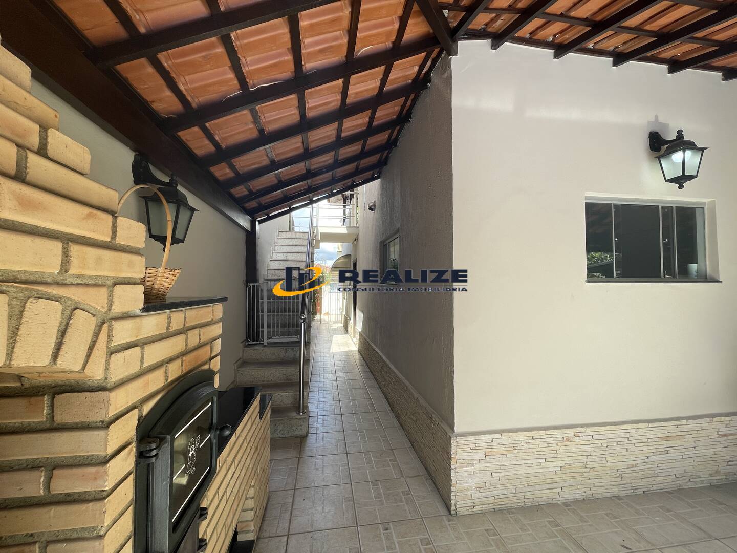 Imagem Casa com 4 Quartos à Venda, 320 m²em Alphaville - Campos dos Goytacazes Imagem Casa com 4 Quartos à Venda, 320 m²em Alphaville - Campos dos Goytacazes