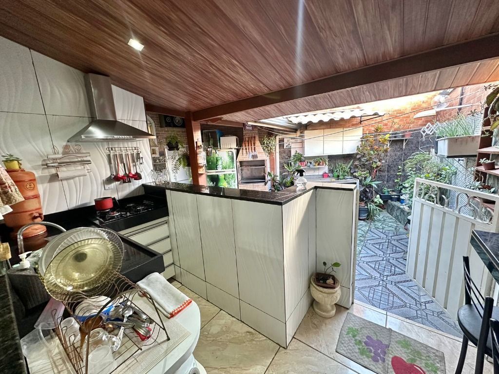Imagem Casa com 2 Quartos à Venda, 74 m² em Planalto - Belo Horizonte