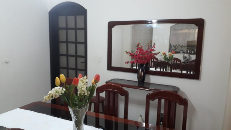 Imagem Sobrado com 3 Quartos à Venda, 130 m² em Jardim Piqueroby - São Paulo Imagem Sobrado com 3 Quartos à Venda, 130 m² em Jardim Piqueroby - São Paulo
