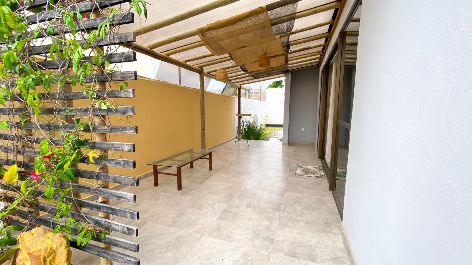 Imagem Casa de Condomínio com 2 Quartos à Venda ou Locação, 165 m²em Vila de Abrantes (Abrantes) - Camaçari