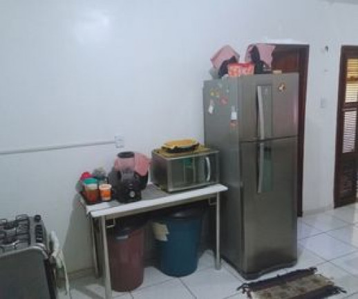 Imagem Casa com 3 Quartos à Venda,  em Itaperi - Fortaleza