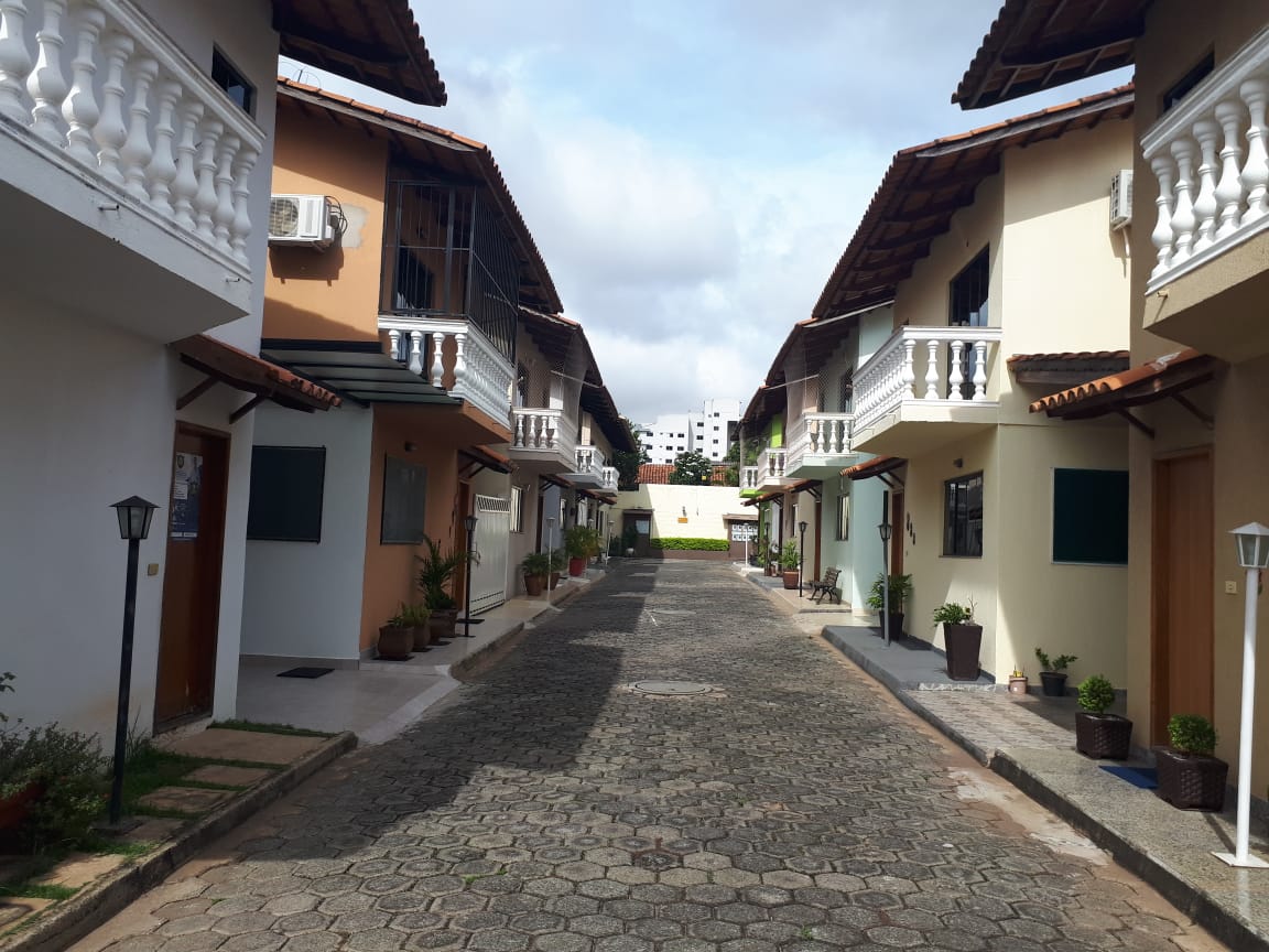 Imagem Casa de Condomínio com 3 Quartos à Venda, 128 m²em Vila Monticelli - Goiânia
