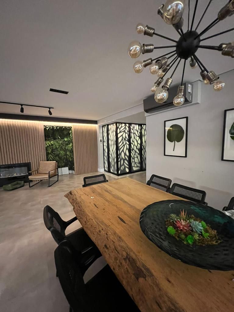 Imagem Apartamento com 3 Quartos à Venda, 268 m²em Anhangabaú - Jundiaí