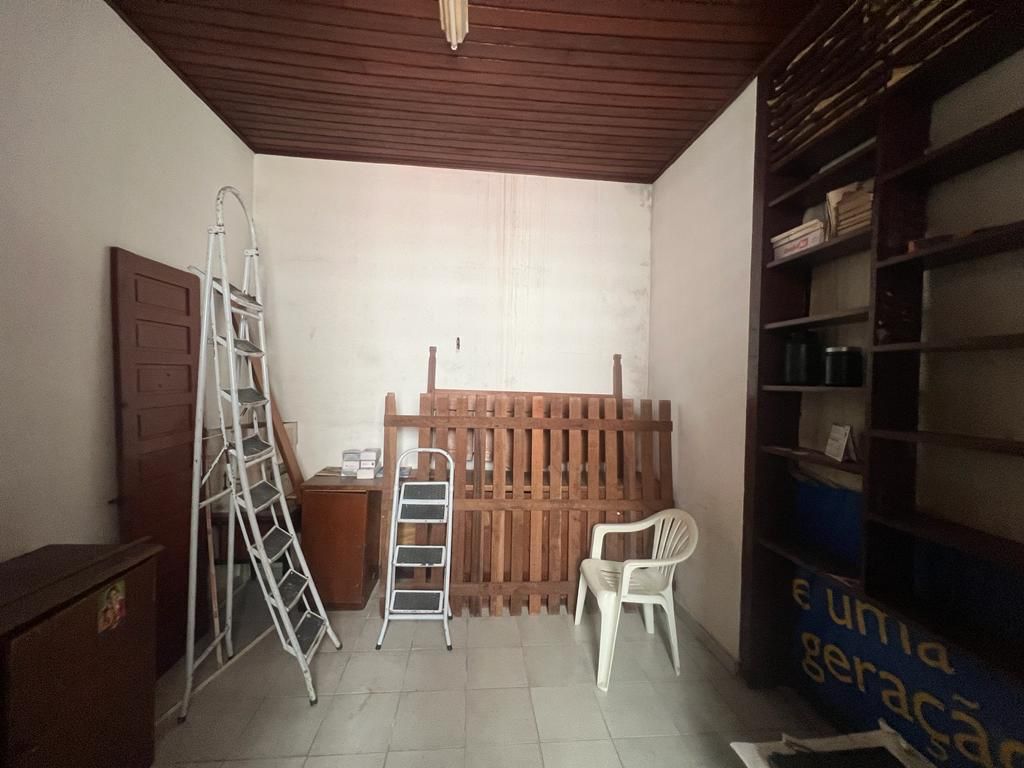 Imagem Casa com 4 Quartos à Venda ou Locação, 243 m²em Batista Campos - Belém