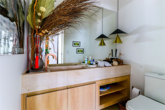 Imagem Casa de Vila com 4 Quartos à Venda, 250 m² em Vila Nova Conceição - São Paulo Imagem Casa de Vila com 4 Quartos à Venda, 250 m² em Vila Nova Conceição - São Paulo