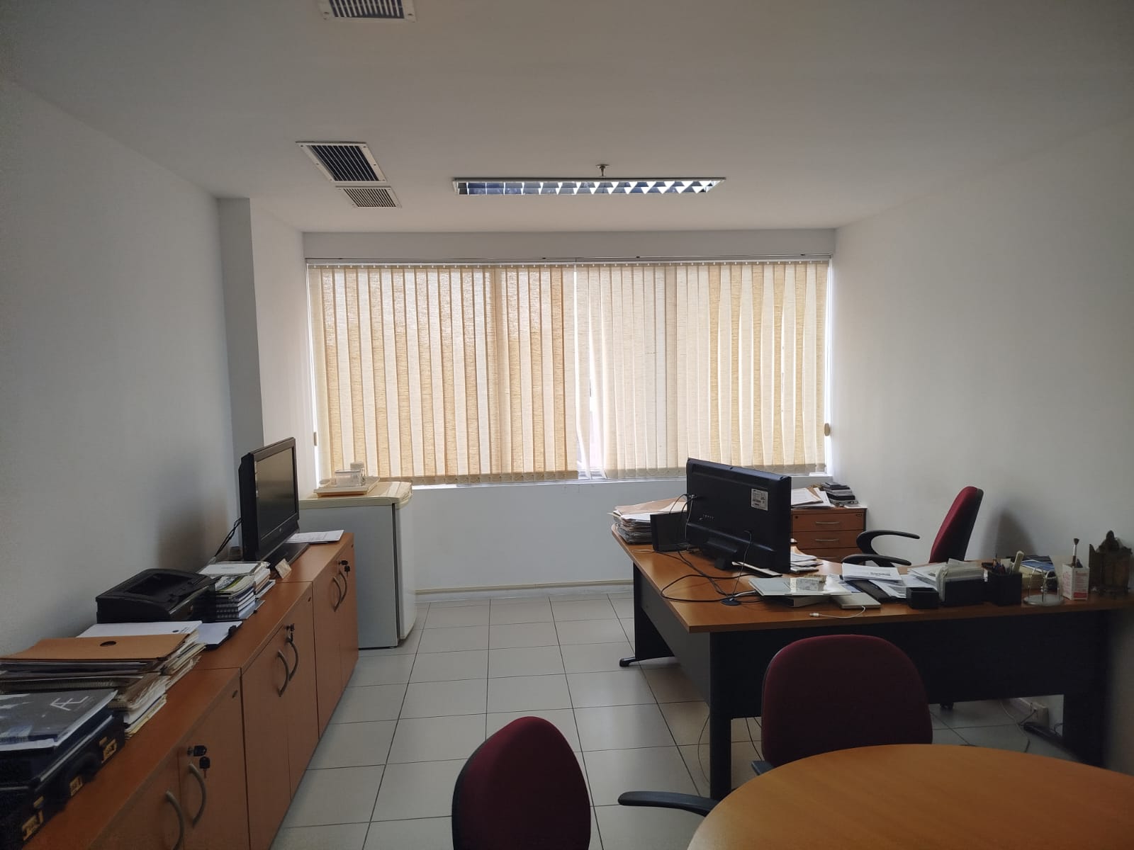 Imagem Imóvel Comercial para Alugar, 33 m²em Caminho das Árvores - Salvador Imagem Imóvel Comercial para Alugar, 33 m²em Caminho das Árvores - Salvador