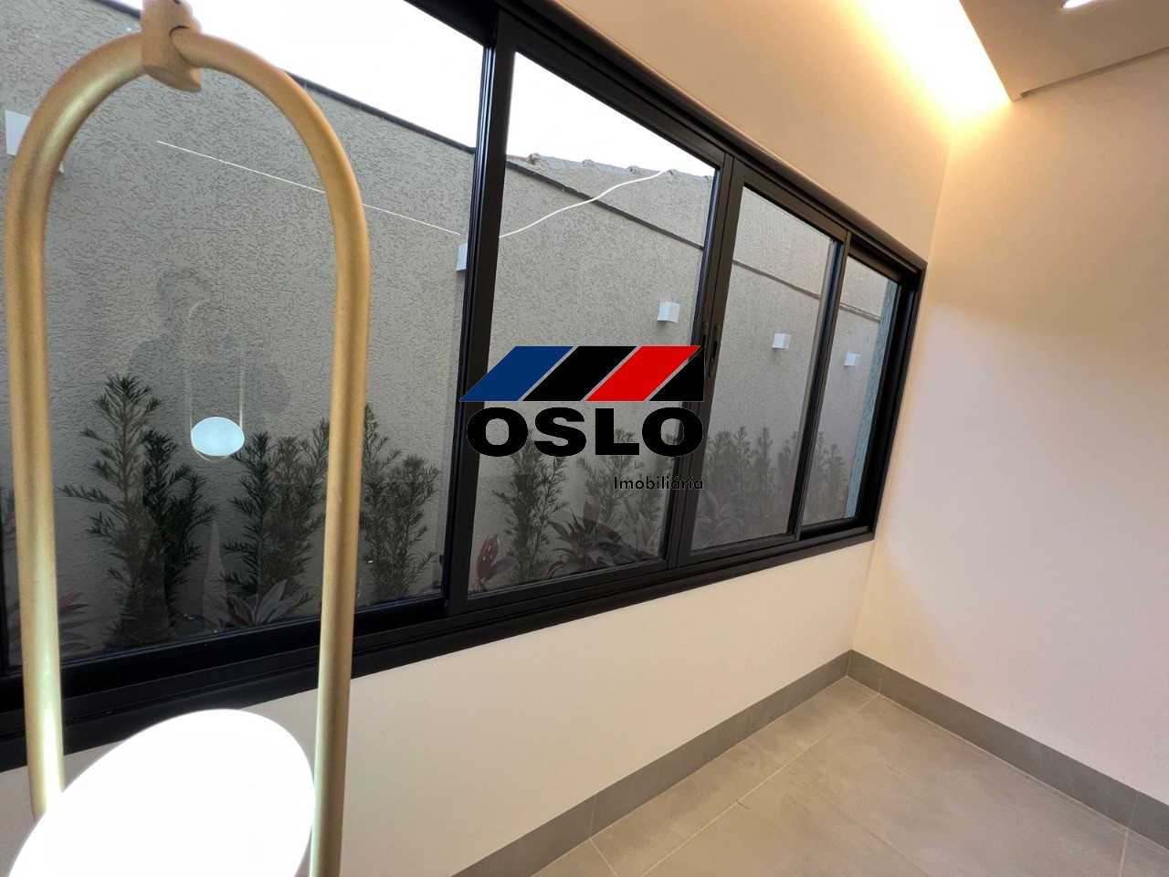 Imagem Casa com 4 Quartos à Venda, 192 m²em Moinho dos Ventos - Goiânia
