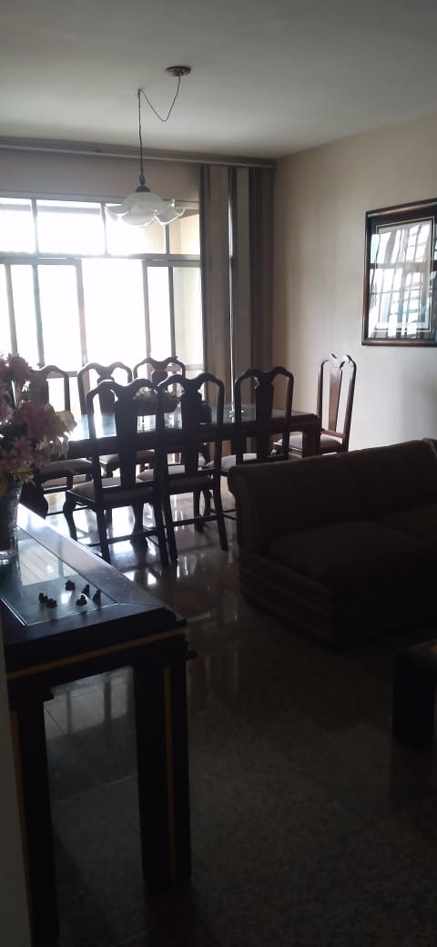 Imagem Apartamento com 4 Quartos à Venda, 300 m²em Nazaré - Belém