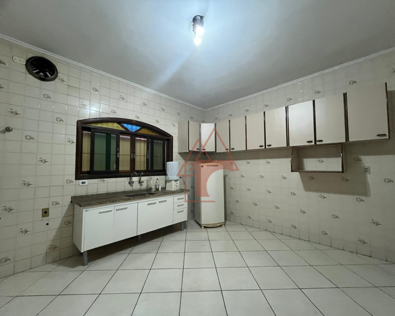Imagem Casa com 3 Quartos à Venda, 136 m² em Jardim Casqueiro - Cubatão Imagem Casa com 3 Quartos à Venda, 136 m² em Jardim Casqueiro - Cubatão