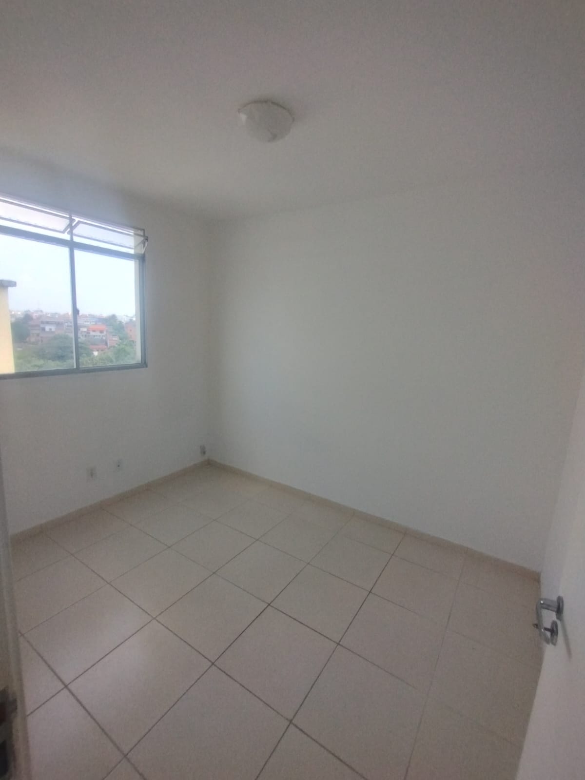 Imagem Apartamento com 3 Quartos para Alugar, 50 m²em Caji - Lauro de Freitas