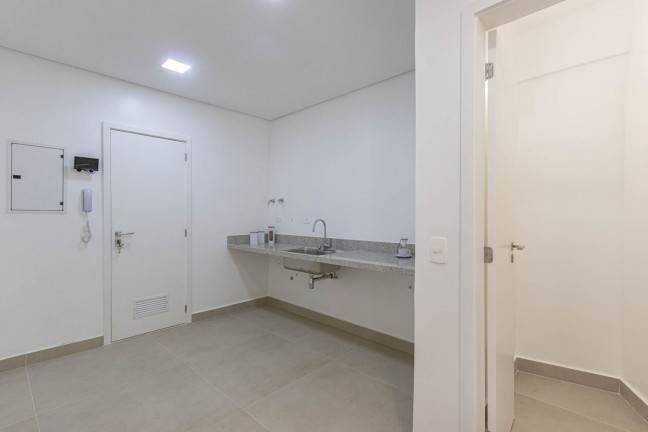 Imagem Apartamento com 3 Quartos à Venda, 136 m² em Ipanema - Rio de Janeiro Imagem Apartamento com 3 Quartos à Venda, 136 m² em Ipanema - Rio de Janeiro