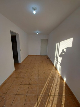 Imagem Apartamento com 3 Quartos para Alugar, 72 m² em Vila Carlos de Campos - São Paulo