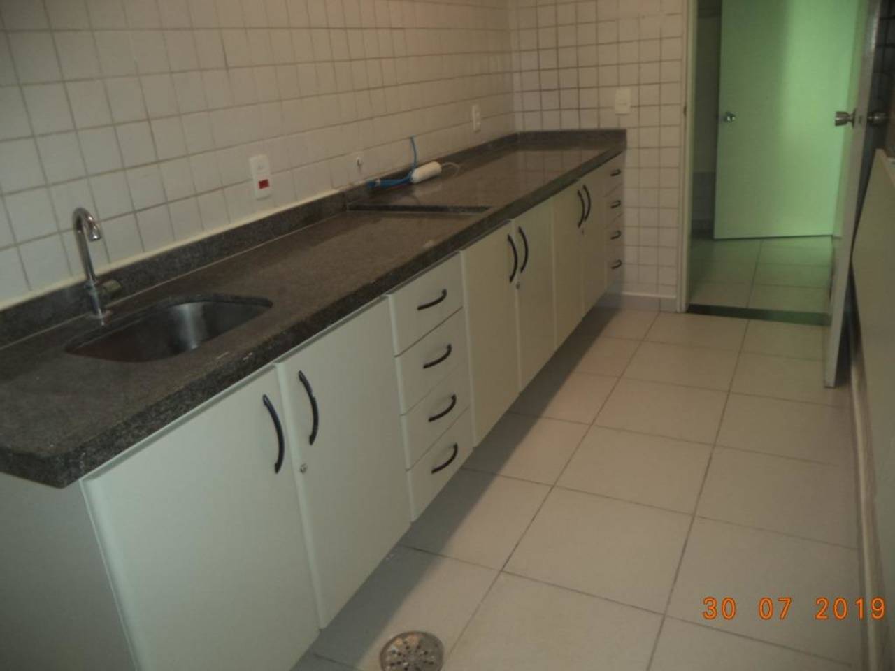 Imagem Sala Comercial à Venda ou Locação, 2.844 m² em Jardim São Luís - São Paulo Imagem Sala Comercial à Venda ou Locação, 2.844 m² em Jardim São Luís - São Paulo