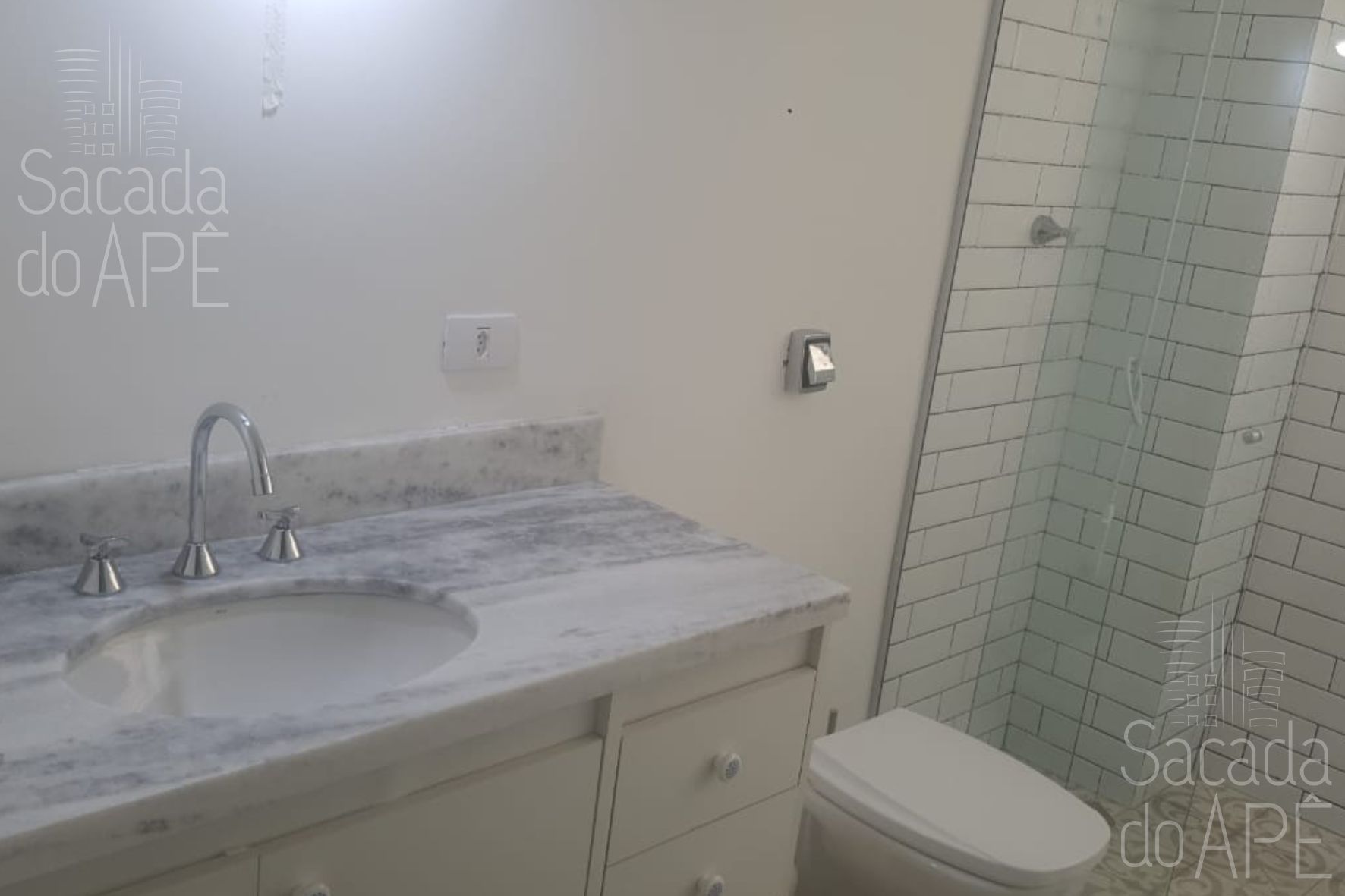 Imagem Apartamento com 2 Quartos à Venda, 72 m²em Aclimação - São Paulo