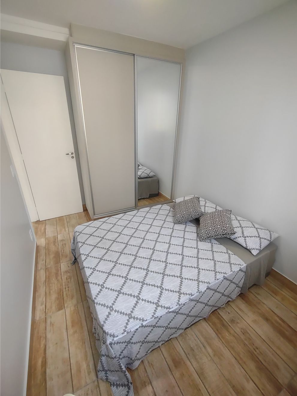 Imagem Cobertura com 2 Quartos à Venda, 95 m²em Setor Negrão de Lima - Goiânia