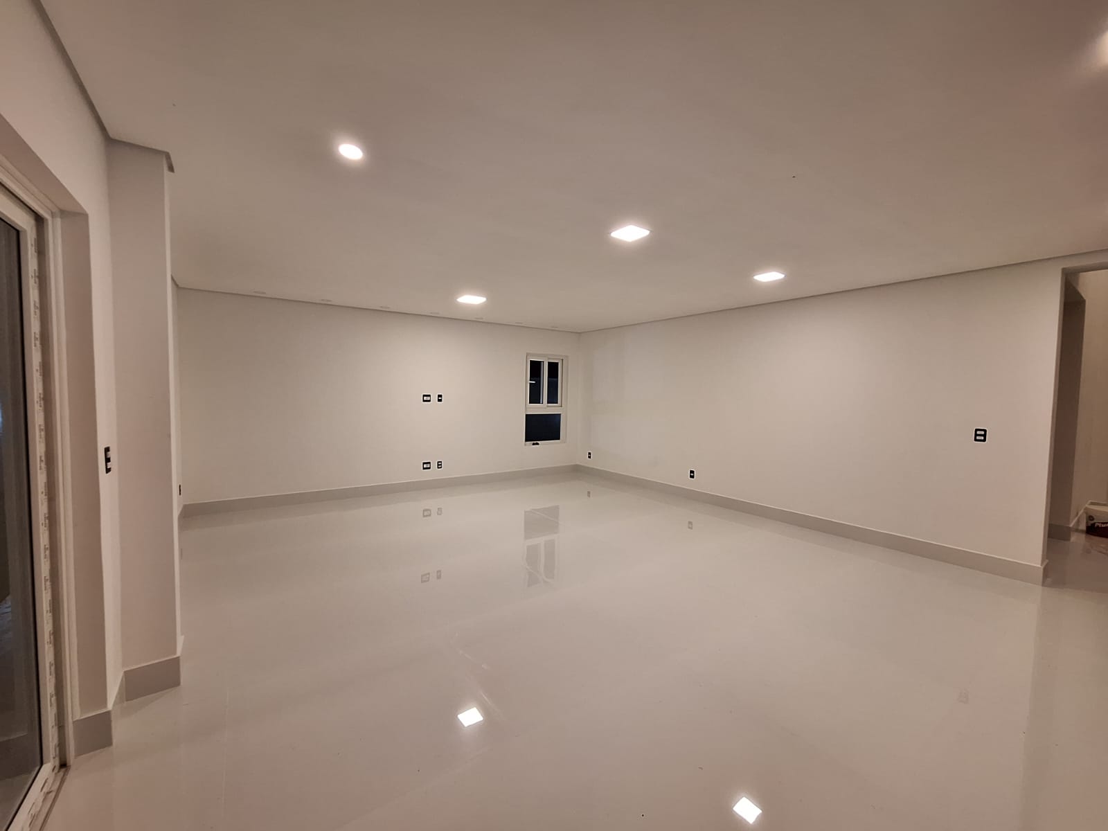 Imagem Casa de Condomínio com 3 Quartos à Venda, 279 m²em Pium (Distrito Litoral) - Parnamirim