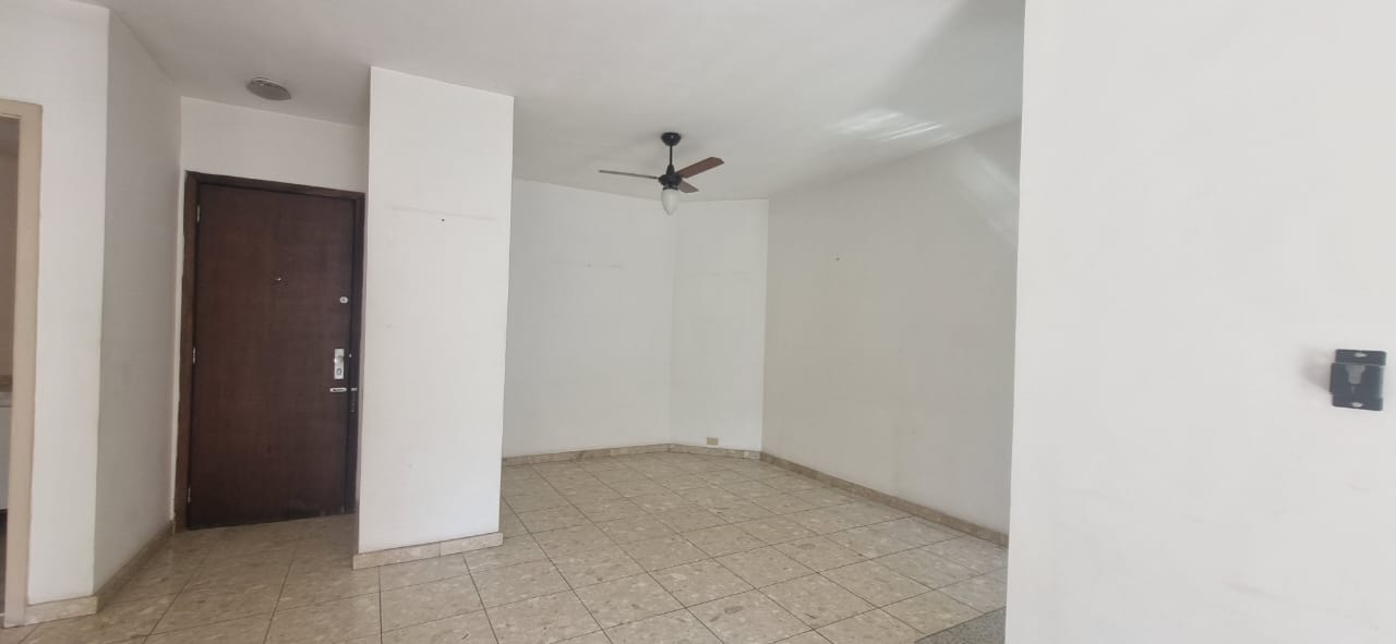 Imagem Apartamento com 1 Quarto à Venda, 50 m²em Copacabana - Rio de Janeiro Imagem Apartamento com 1 Quarto à Venda, 50 m²em Copacabana - Rio de Janeiro