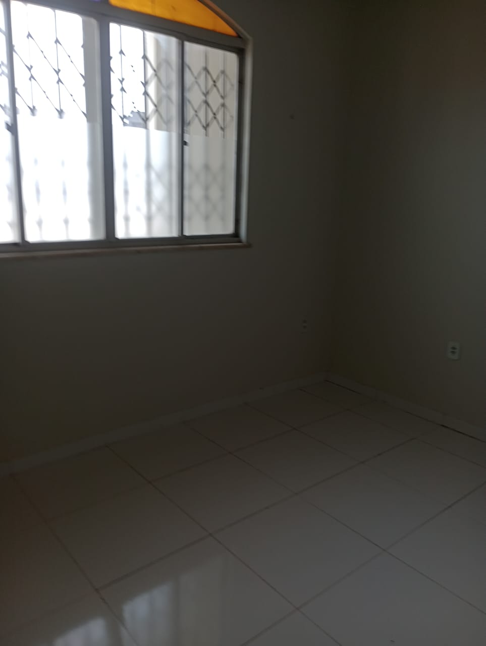 Imagem Apartamento com 3 Quartos para Alugar, 100 m²em Marco - Belém