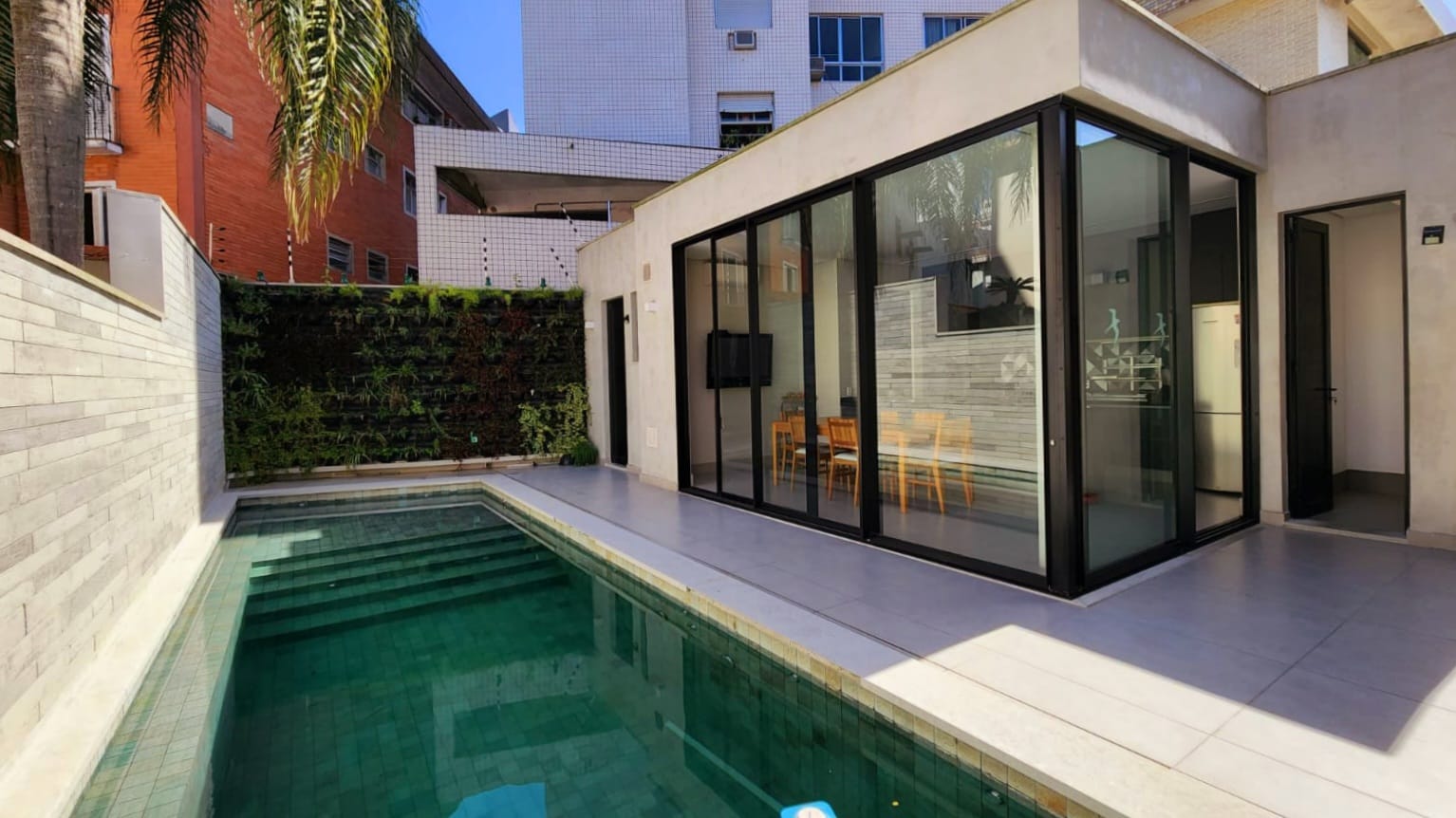 Imagem Casa com 4 Quartos à Venda, 370 m²em Ponta da Praia - Santos Imagem Casa com 4 Quartos à Venda, 370 m²em Ponta da Praia - Santos