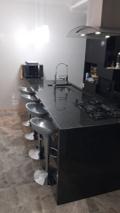 Imagem Sobrado com 3 Quartos à Venda, 400 m² em Villa Di Cesar - Mogi das Cruzes