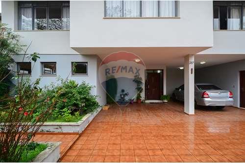 Imagem Sobrado com 3 Quartos à Venda, 351 m²em Jardim Esplanada II - São José dos Campos