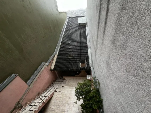 Imagem Sobrado com 2 Quartos à Venda, 250 m²em Jardim Santo Antônio - Santo André